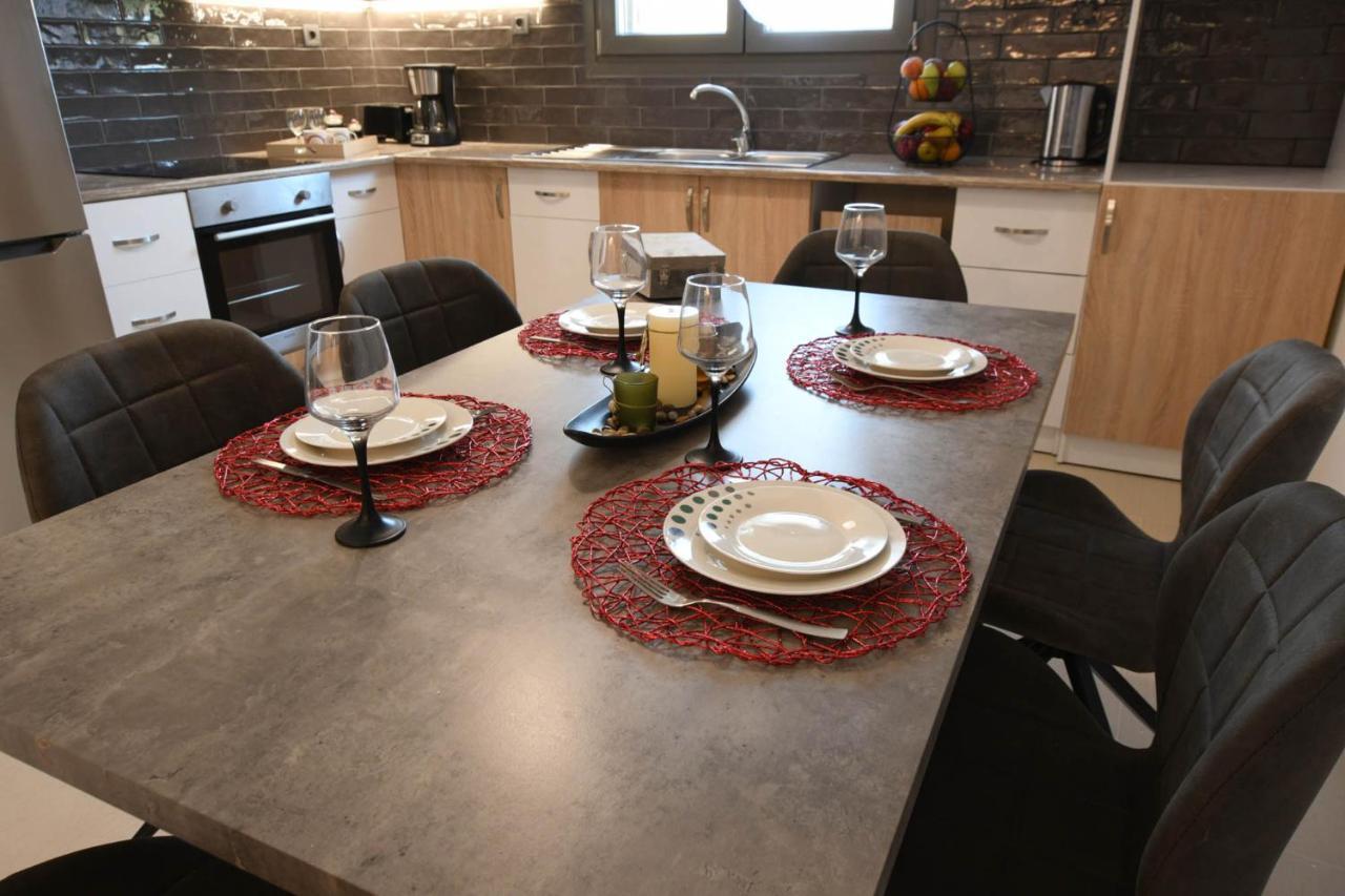 Orion Eco Suites Karteros Extérieur photo