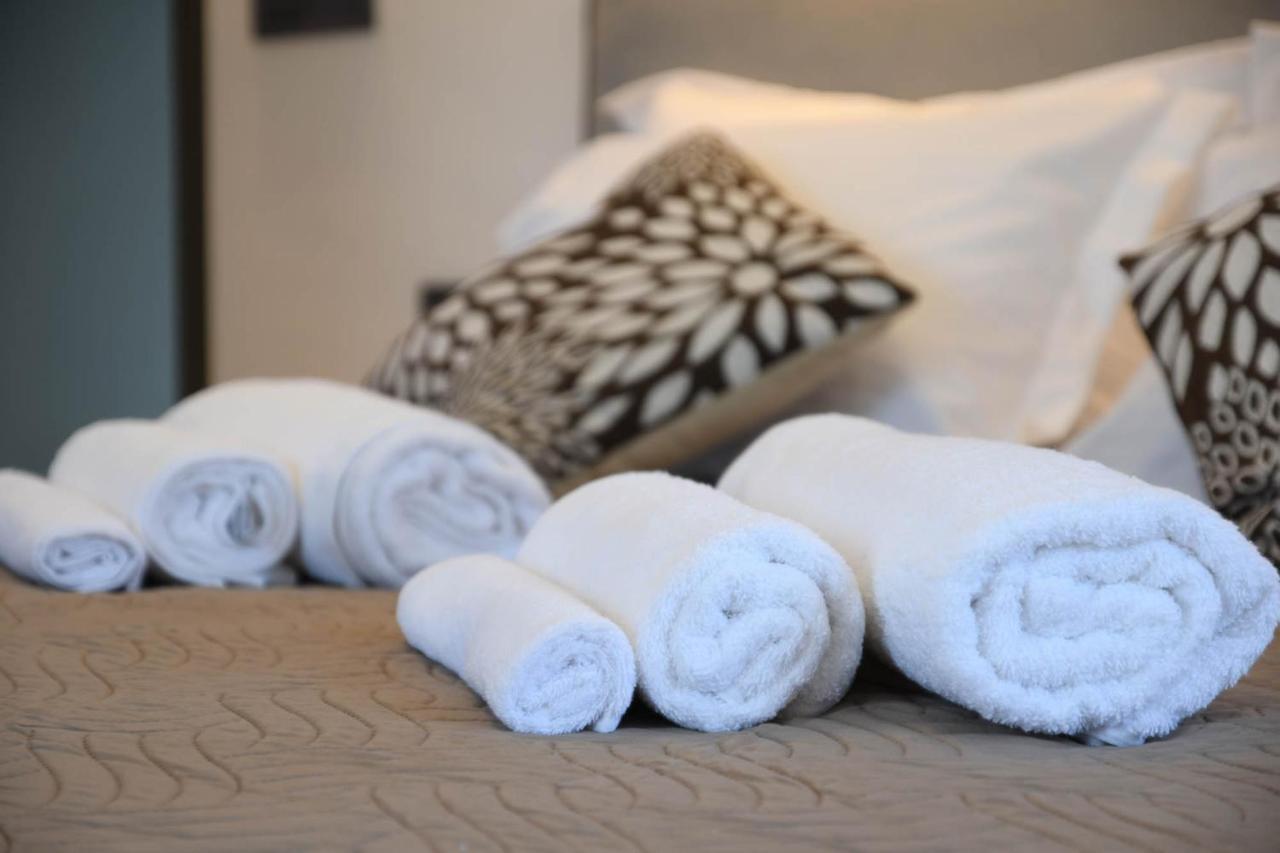 Orion Eco Suites Karteros Extérieur photo