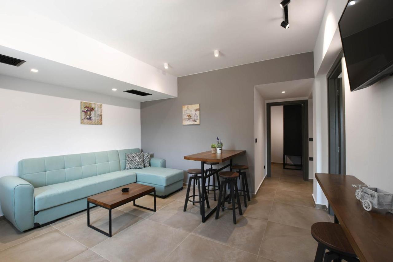 Orion Eco Suites Karteros Extérieur photo