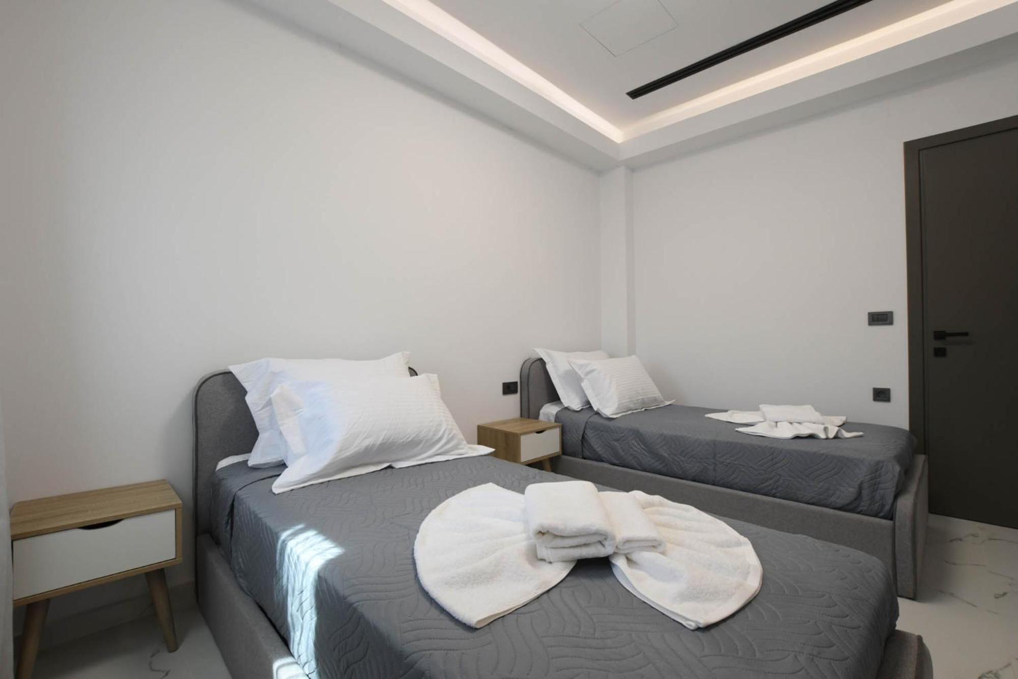 Orion Eco Suites Karteros Chambre photo